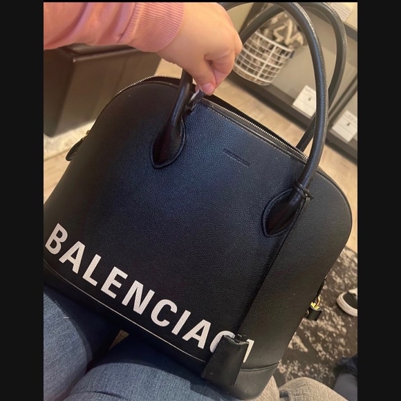 Balenciaga purse - Picture 8 of 8
